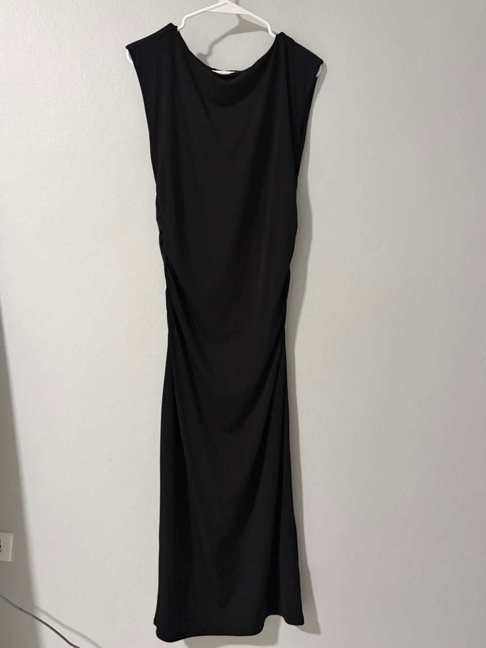 H&M Black Sleeveless Maxi Dress